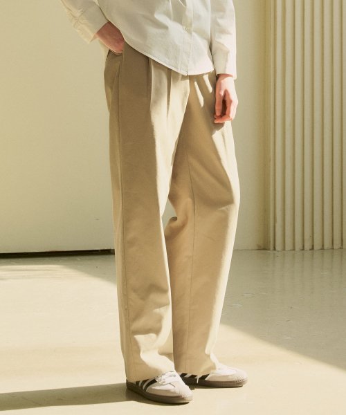 MUSINSA | SIYAZU SIPT7068 Two tuck wide chino pants_Beige