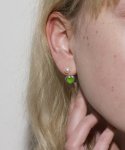 먼데이에디션(MONDAY EDITION) Baby Heart Green Earrings