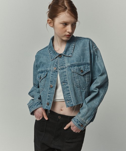 Light indigo hot sale denim jacket