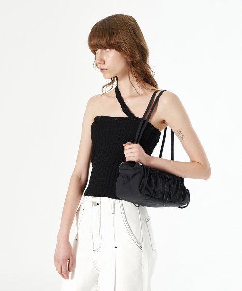 MUSINSA DIAGONAL CHUBBY SQUARE SHOULDER BAG black