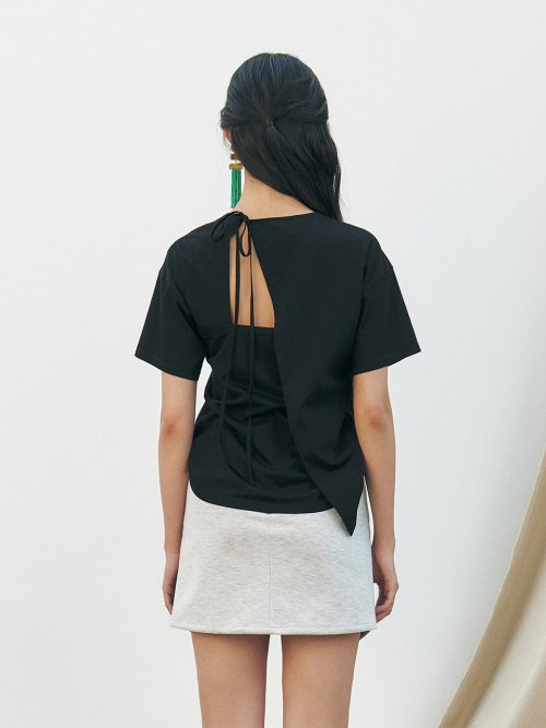 MUSINSA | KUMÉ Back Pleated Ribbon T-Shirt, Black