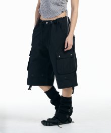 Back pocket strap short cargo Pants [Black]