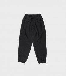 track pants / black