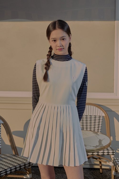 Pleated skirt 2024 jumper dress