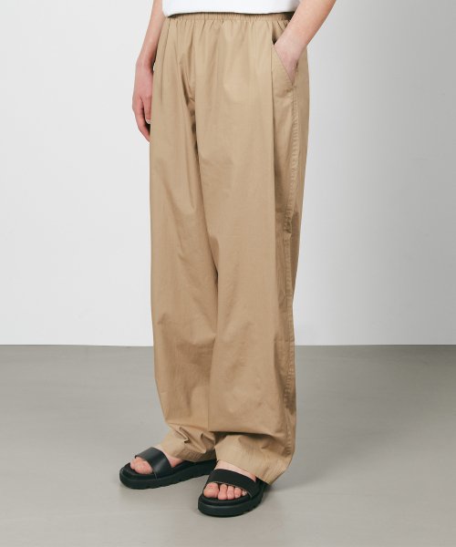 코드그라피() 딥 턱 코튼 밴딩 팬츠_다크베이지 상품 이미지