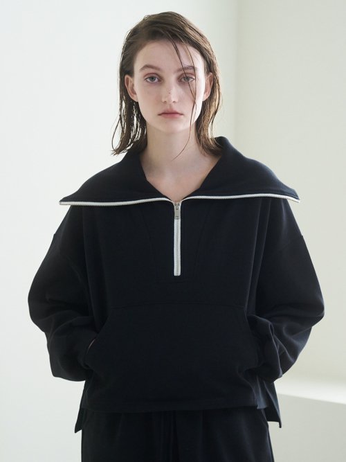 широкий Collar Zip Up T-Shirts - чёрный