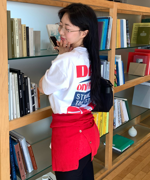 DayOff с принтом T-Shirt_Red_DT395