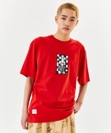 MG CHESSBOARD GRAPHIC T-SHIRT - RED