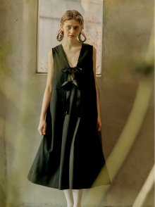 LAYERED TUCK DRESS_STRONG BLACK