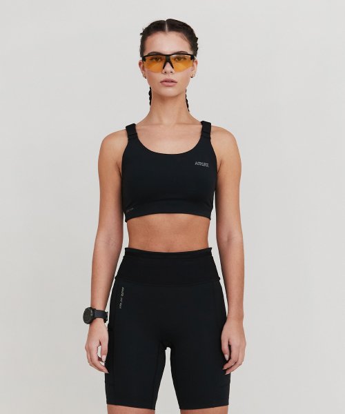 WOMENS PACER BRATOP (CROSS BAND)_BLACK