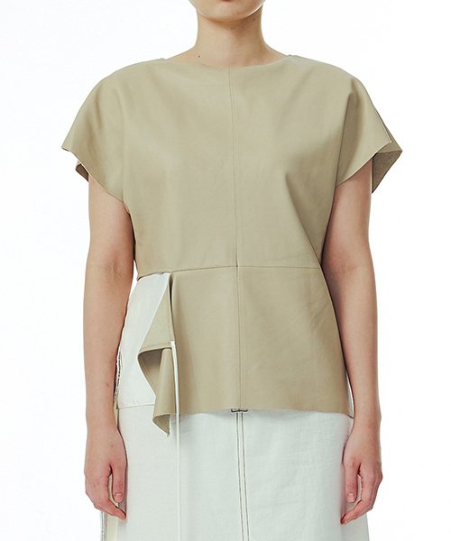 [ женский] Asymmetric Leather Top _R0SAS23002BEX