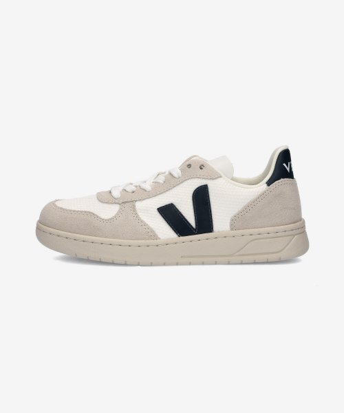 Veja v10 bmesh sales white nautico