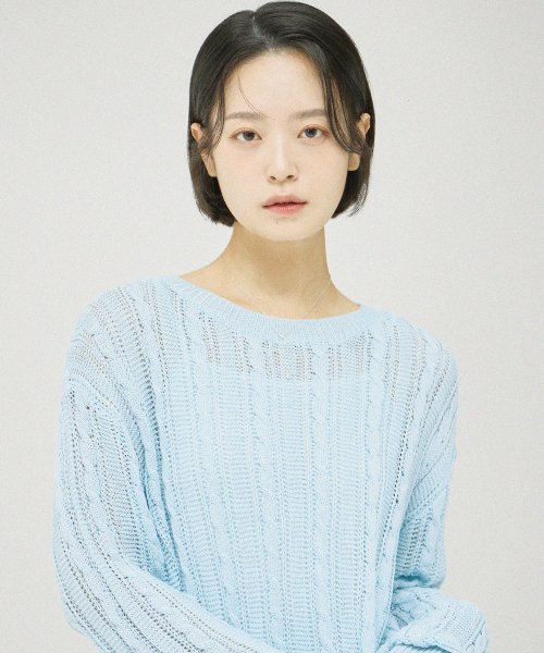 필루미네이트(filluminate) (W)펀칭 라운드 니트-스카이블루