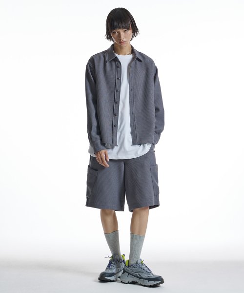 아이돈워너셀(idontwannasell) MAZE POCKET BERMUDA SHORTS CHARCOAL