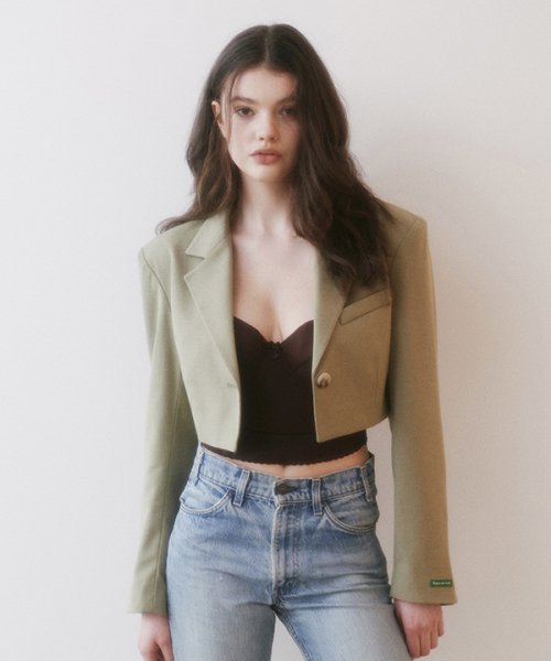 Single Tailored Crop Jacket( Beige)