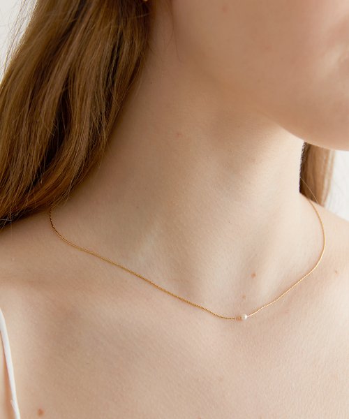 HALDEN - one pearl thin necklace (N003_gold)