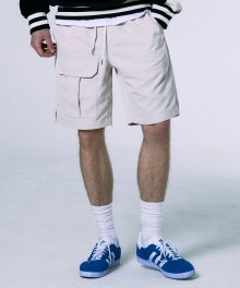 [UNISEX] CARGO MEMORY SHORTS CREAM