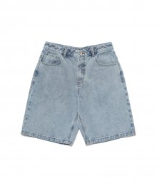 WIDE FIT DENIM SHORTS LIGHT BLUE