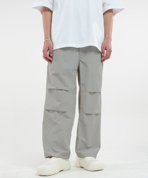 MUSINSA | DECOROSO Parachute Double Tuck Wide Pants [Gray]