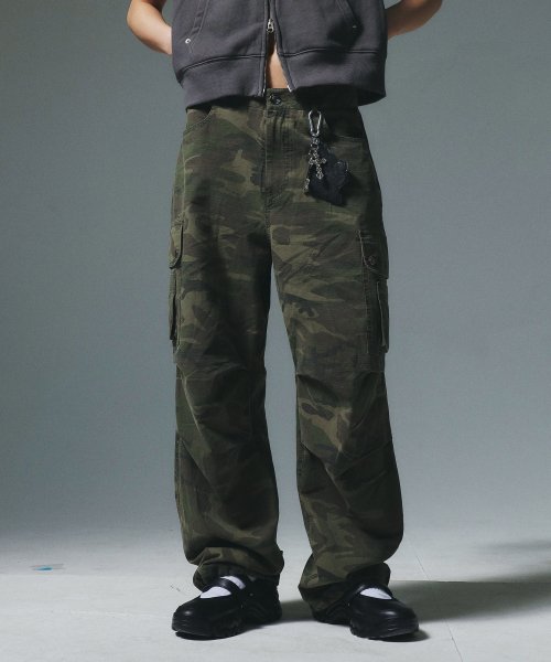 MUSINSA | TRAVEL workshop camo cargo pants