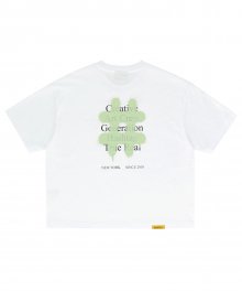 [우먼즈] 스프레이 슬로건 오버핏 반팔 티셔츠(오프 화이트)