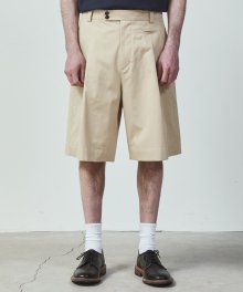 bermuda short trouser beige