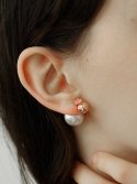 조에나(ZOENA) bong bong rose earring