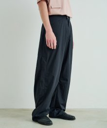 growth trouser black