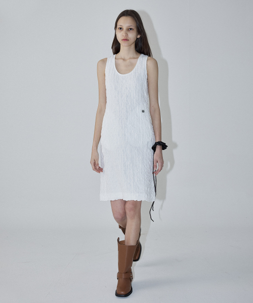 WRINKLED SHIRRING DRESS - WHITE