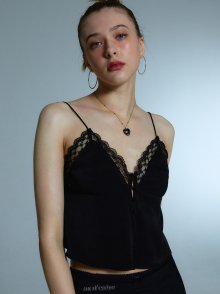 LACE TOP BLOUSE BLACK