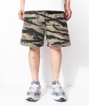 큐티에잇(QT8) LS Tiger Camo Wide Banding Shorts (Beige)