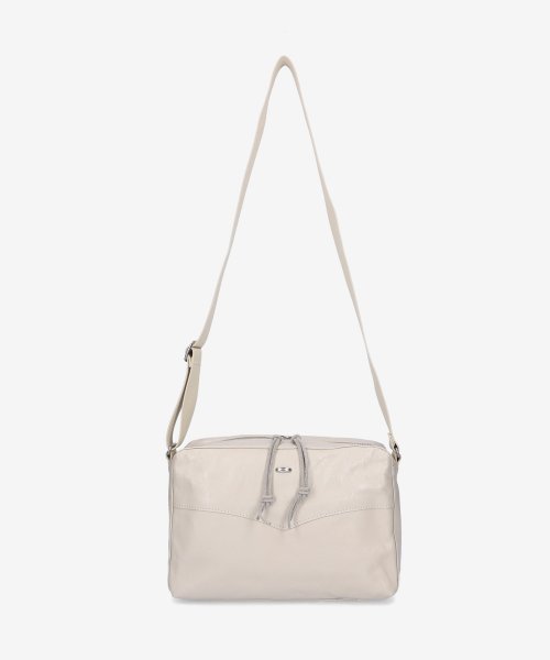 MUSINSA | OUR LEGACY WAH Cut Shoulder Bag - Dusty White / A2238GWD