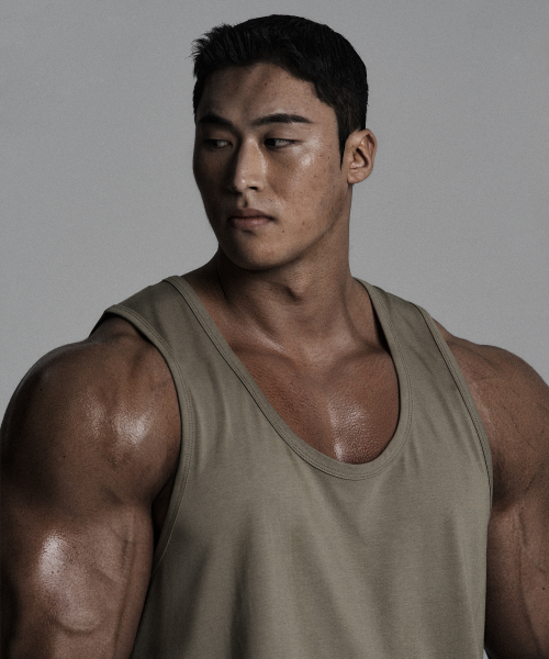 STANDARD SLEEVELESS
