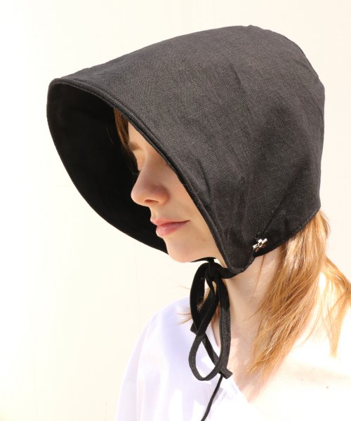 BLOSSOM LINEN BLACK BONNET HAT