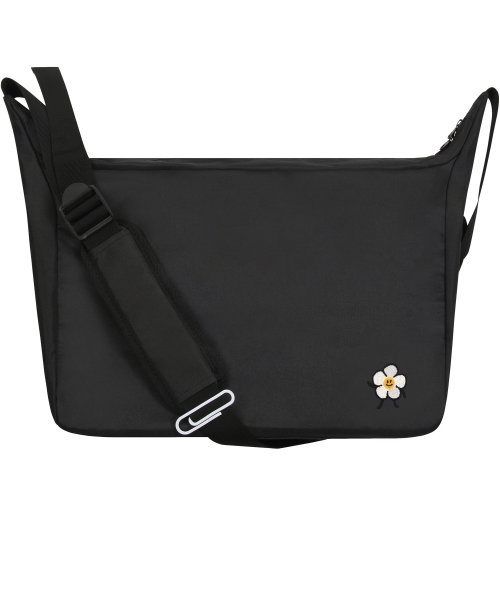 그레이버 백 앤 에이씨씨(GRAVER BAG AND ACC) [BAG&ACC]드로잉 플라워 스마일 자수 크로스 커브드 메신저백_블랙 - 사이즈 & 후기 | 무신사