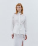 모던에이블(MODERNABLE) 넥 포인트 언발란스 셔츠 - WHITE