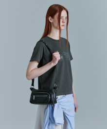 OUTPOCKET HOBO MINI_black glossy plain