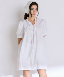 LACE FRILL NECK DRESS_WHITE