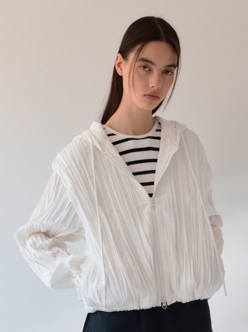 Wake Pleats Semi Cropped Hood Zipup 3color
