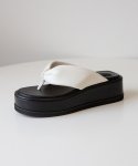 트윗비피(TWVP) 와이드 필로우 플랫폼  W-Pillow Platform Sandals 아이보리