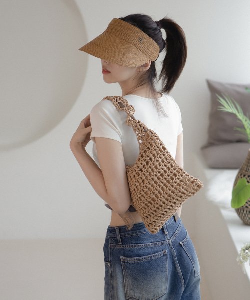 Straw shoulder store bag