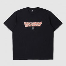워터 그라운드 앞판 레터링 티셔츠 블랙(UO321CRS75)