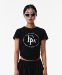 피버타임(FEVERTIME) 23 서클 로고 셔링 크롭 티셔츠 블랙
