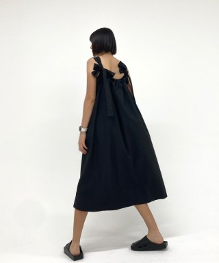 나우바우(NOWBAU) 언더웨이트 슬리브리스 원피스 드레스 t