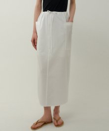 side pocket long skirt (off white)