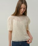 블랭크03(BLANK03) back button lace blouse [Italian fabric] (light beige)