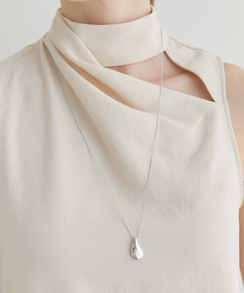 polka dots pendant over chain necklace (N013_silver)