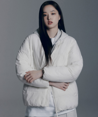 EXPLORE WITH JUYEON