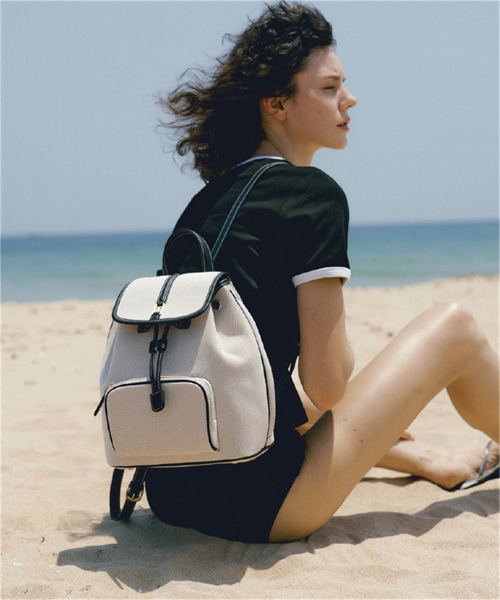 MUSINSA公式 | FOLNUA CLASSIC LOGO POCHE BACKPACK-CANVAS (BLACK)