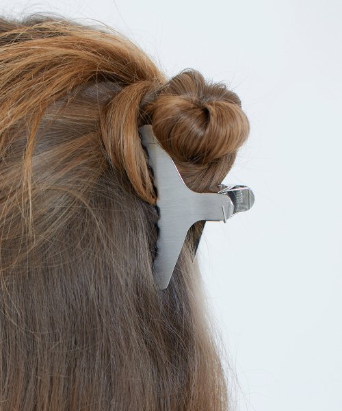 SE022 Triangle metal hair clip